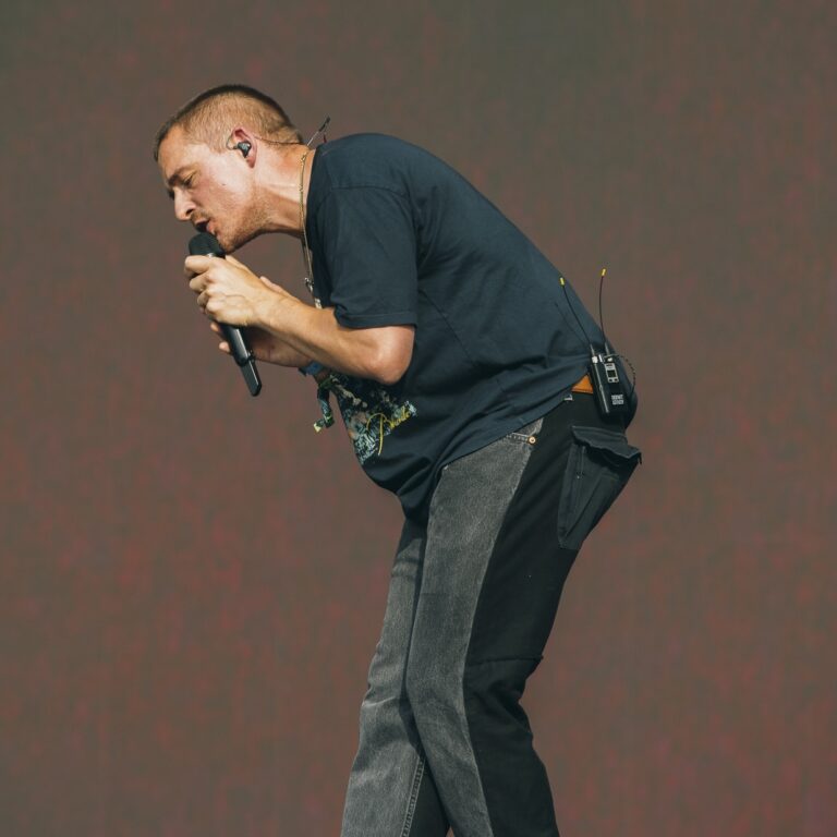 ISHASHAHPHOTOGRAPHY dermot kennedy2 R4 A2223